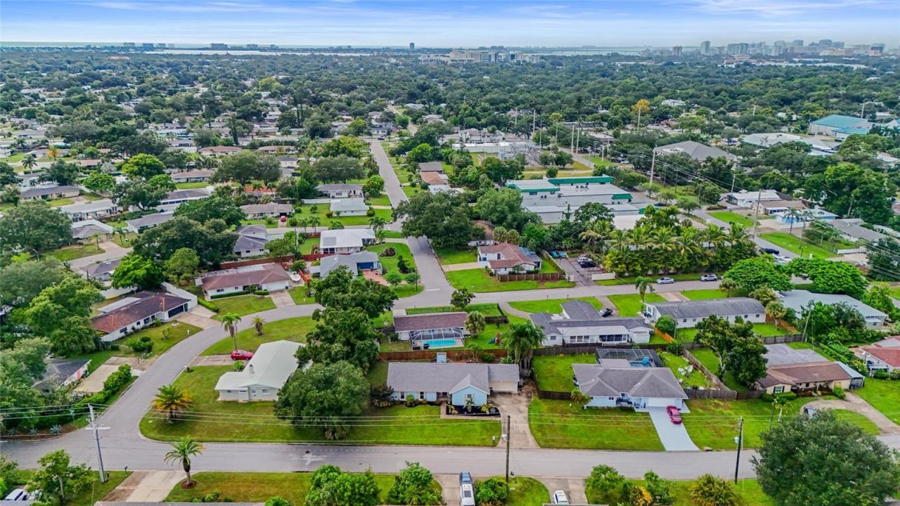 2112 S Brink Avenue, Sarasota, FL 34239 Photo