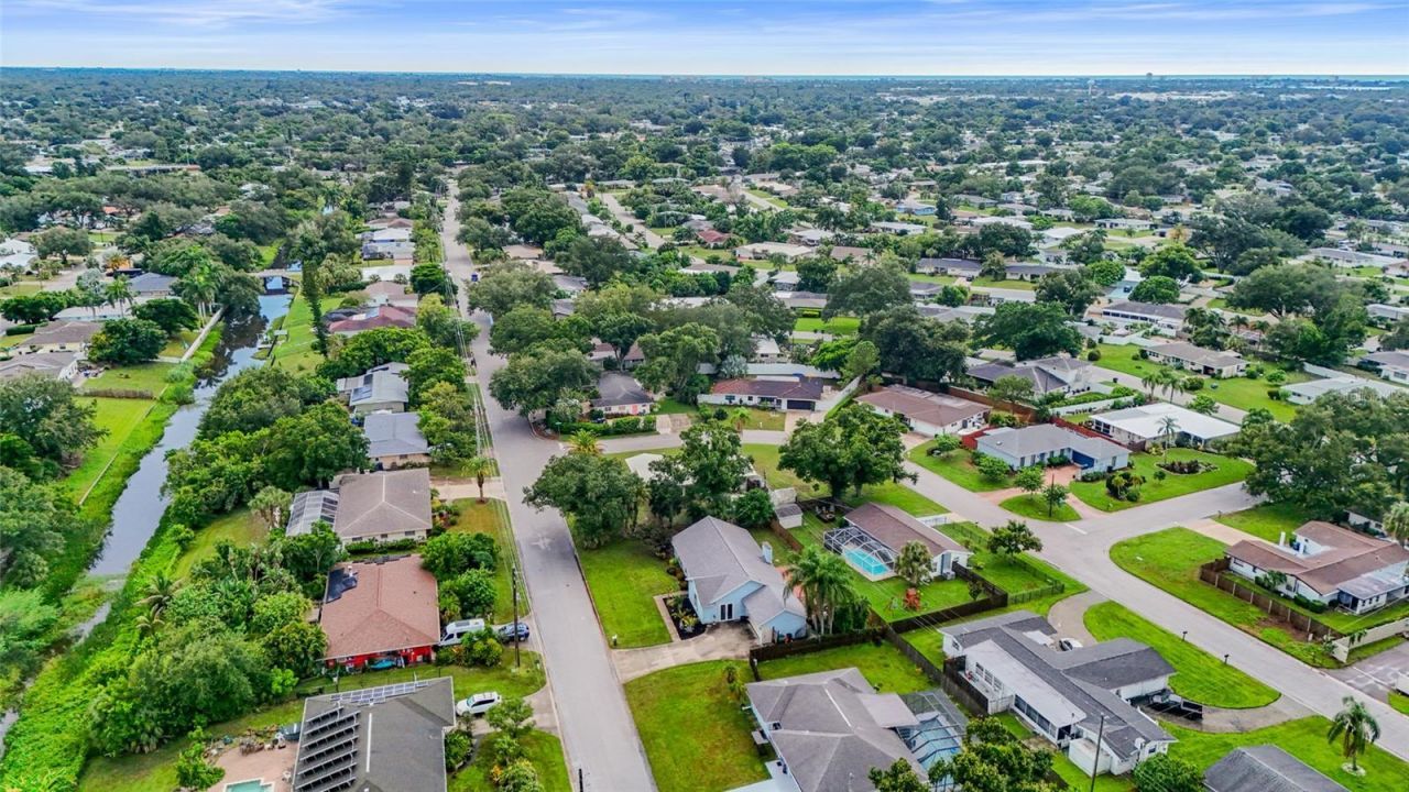 2112 S Brink Avenue, Sarasota, FL 34239 Photo