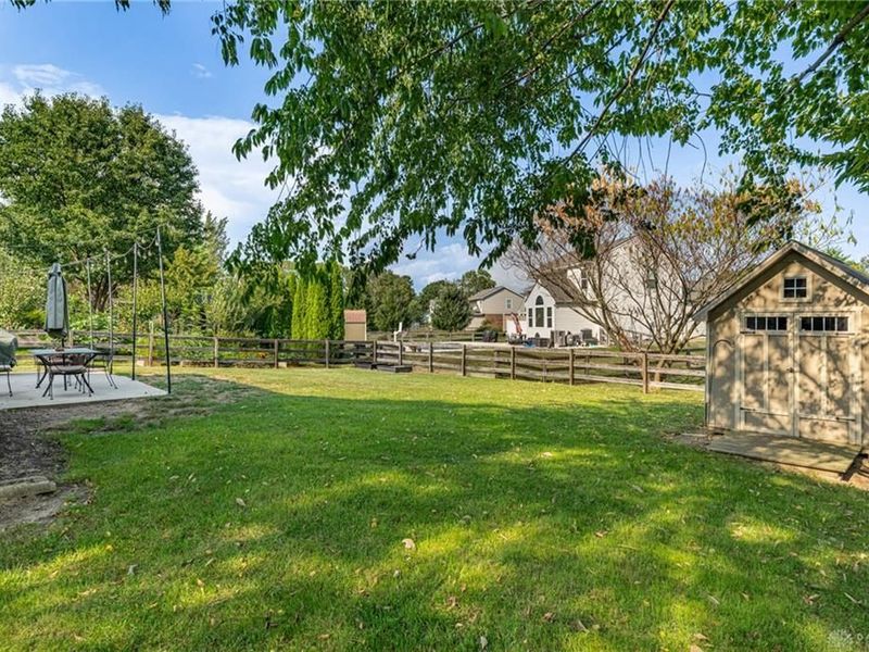 1946 Michelle Lane, Middletown, OH 45044 Photo 39