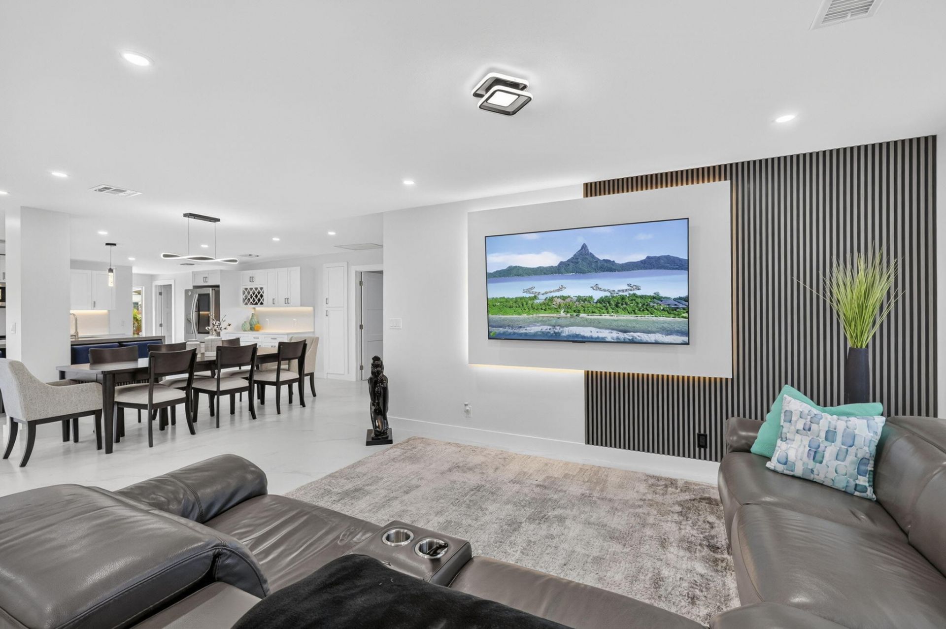 1390 Pine Valley Drive, Wellington, FL 33414 Photo