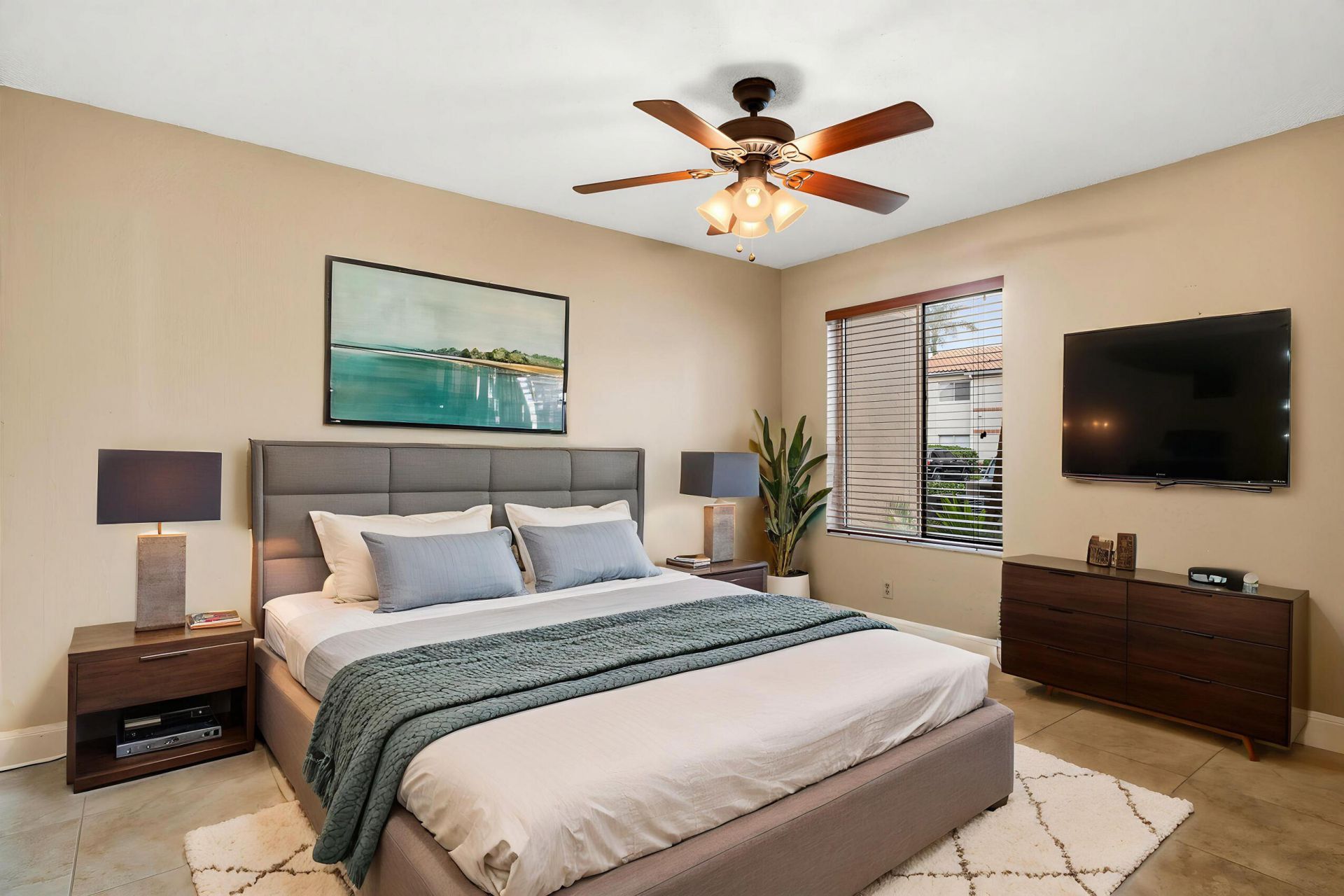 3350 Pinewalk Drive N, Unit 1411, Margate, FL 33063 Photo