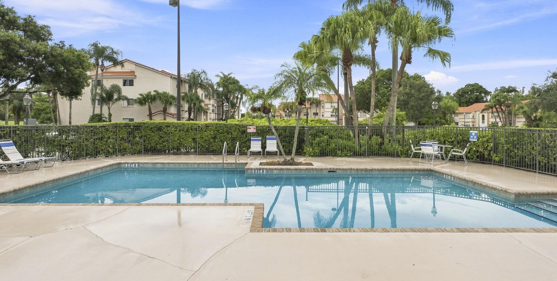 3350 Pinewalk Drive N, Unit 1411, Margate, FL 33063 Photo