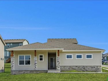 17635 Clay Street, Bennington, NE 68007