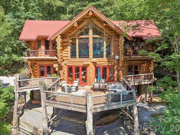 476 Waterford Drive, Maggie Valley, NC 28751