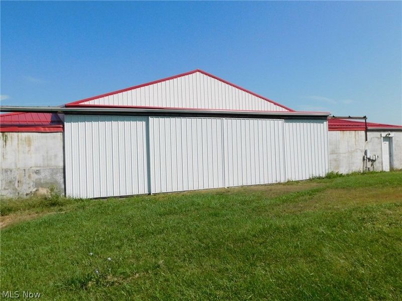 13822 Union Avenue NE, Alliance, OH 44601 Photo 2