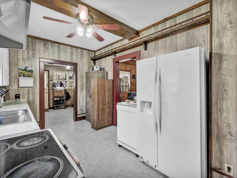 795 E Center Street , Marion, OH 43302 Photo 17
