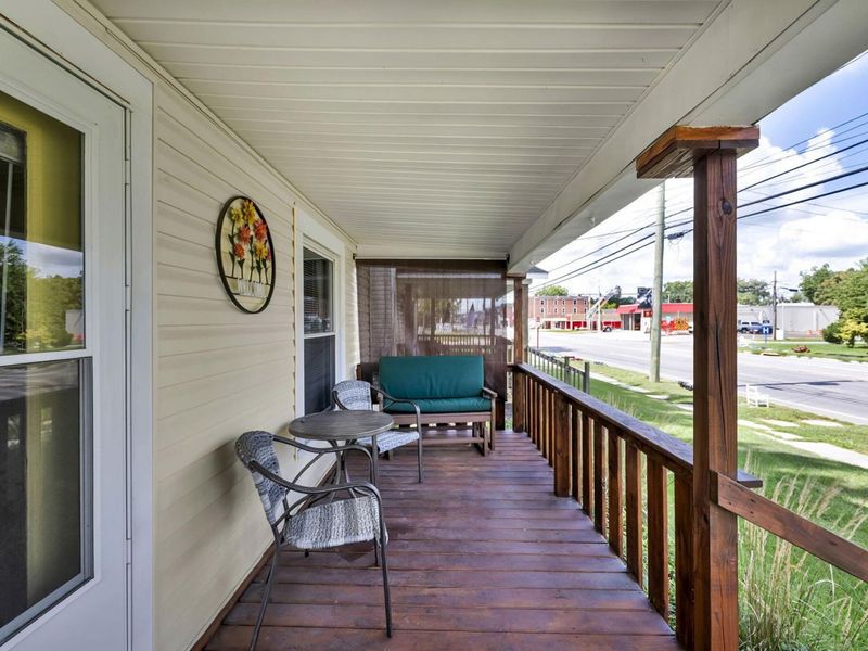 795 E Center Street , Marion, OH 43302 Photo 5