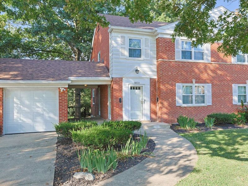 5631 Colerain Avenue, Cincinnati, OH 45239 Photo 2