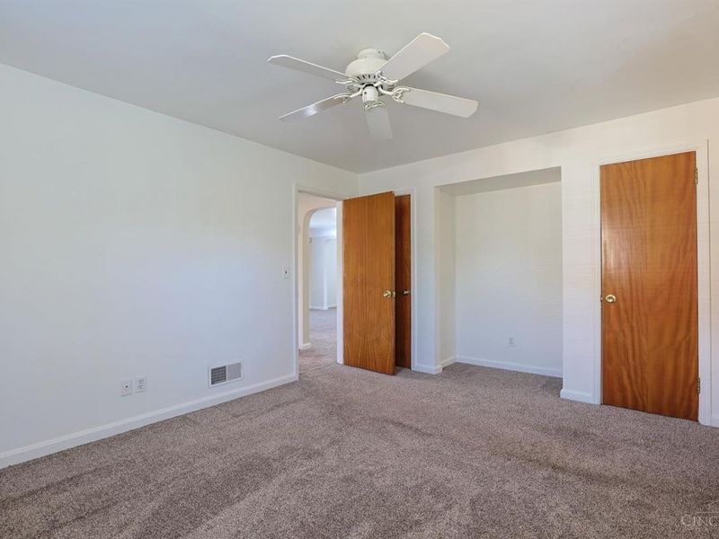 5631 Colerain Avenue, Cincinnati, OH 45239 Photo 24