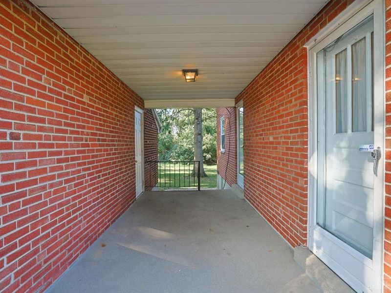 5631 Colerain Avenue, Cincinnati, OH 45239 Photo 4