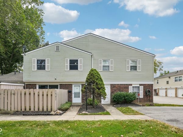 3962 Braddock Road, Indianapolis, IN 46268
