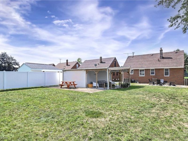 3227 W 153rd Street, Cleveland, OH 44111 Photo 39