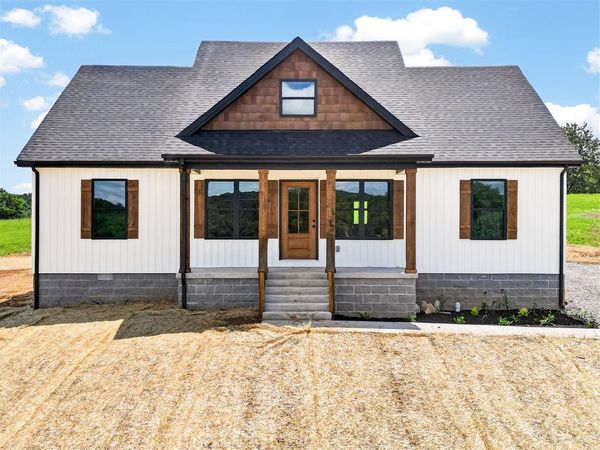 100 Head Lane , Russellville, KY 42276