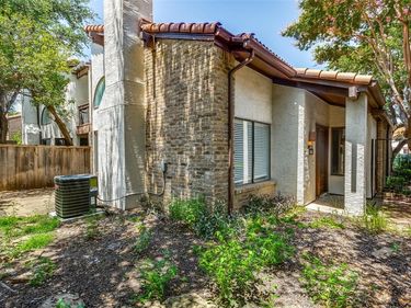 18040 Midway Road, Unit 230, Dallas, TX 75287
