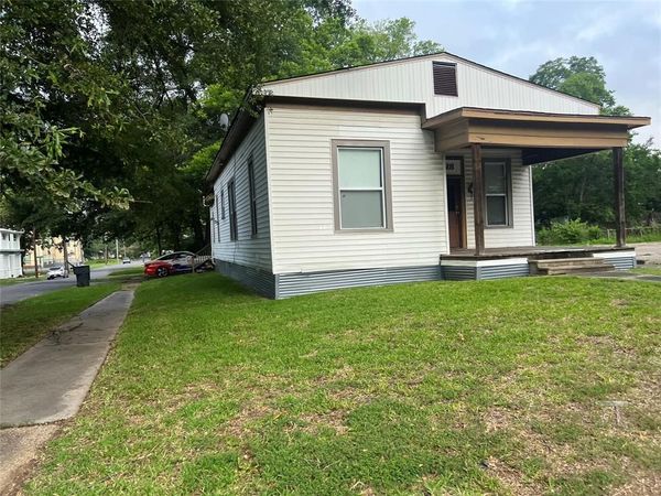 1728 Highland Avenue , Shreveport, LA 71101