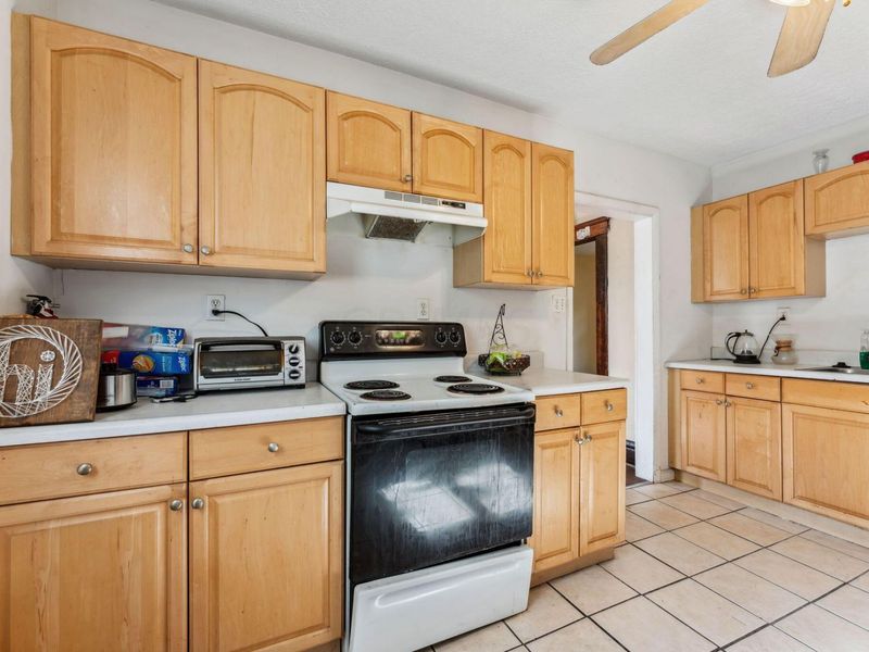 422 Chittenden Avenue, Columbus, OH 43201 Photo 21
