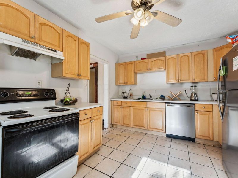 422 Chittenden Avenue, Columbus, OH 43201 Photo 22