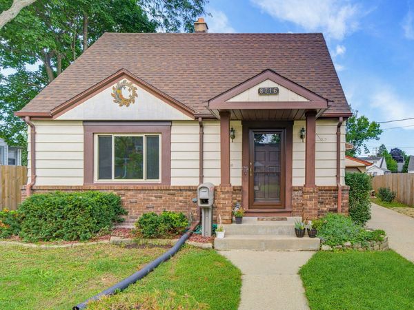 8716 W Boone Ave, West Allis, WI 53227