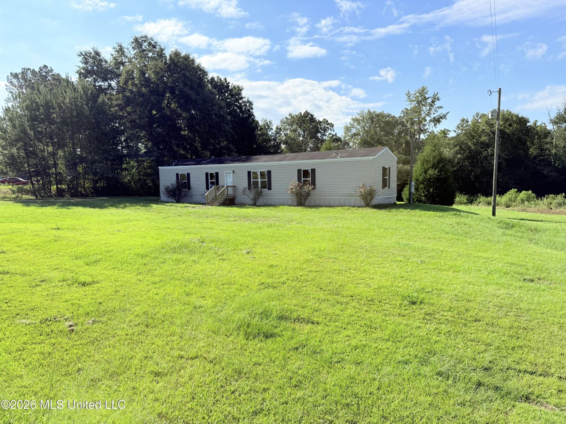 1062 Robinson Road, McComb, MS 39648 Main Photo