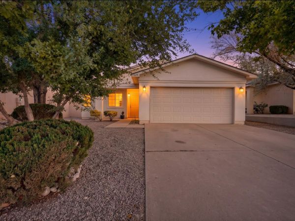 3133 Chama Meadows Drive NE, Rio Rancho, NM 87144