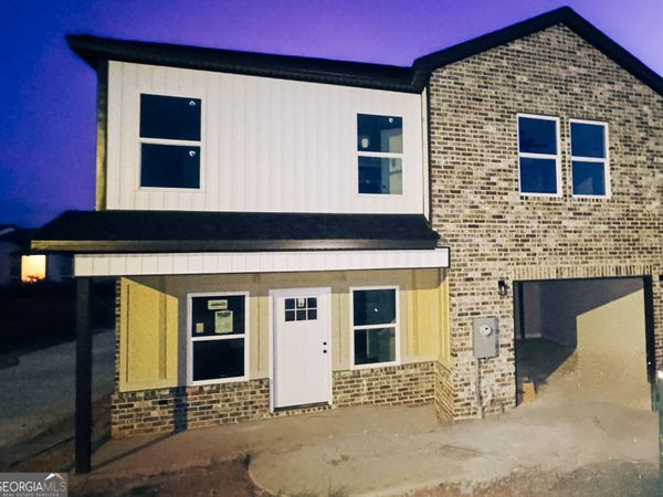 250 Beau Claire Circle, Byron, GA 31008