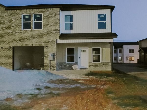 254 Beau Claire Circle, Byron, GA 31008