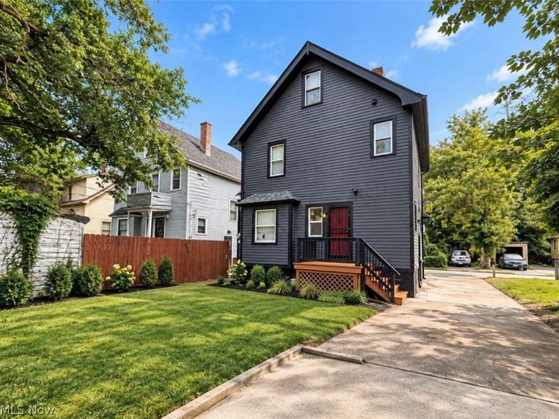 13901 Baldwin Avenue, East Cleveland, OH 44112 Photo 2