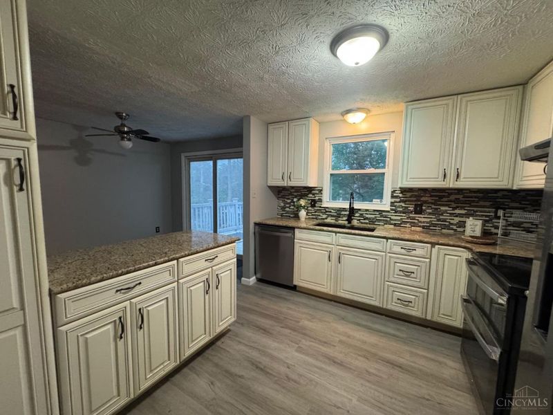 2650 Jupiter Drive, Fairfield, OH 45014 Photo 7