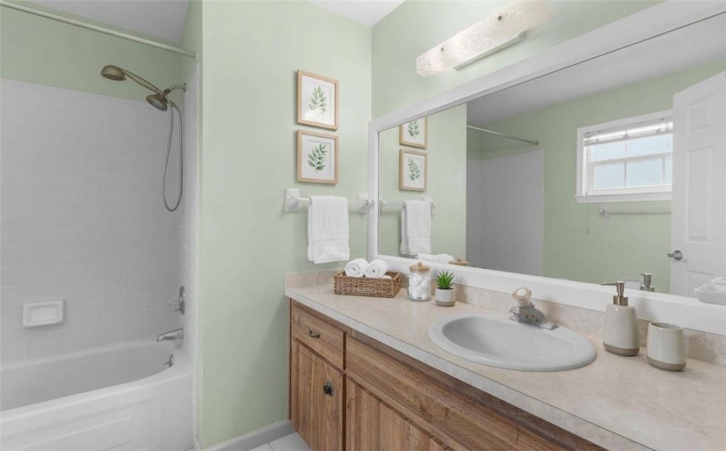 462 Carnival Terrace , Sebastian, FL 32958 Photo