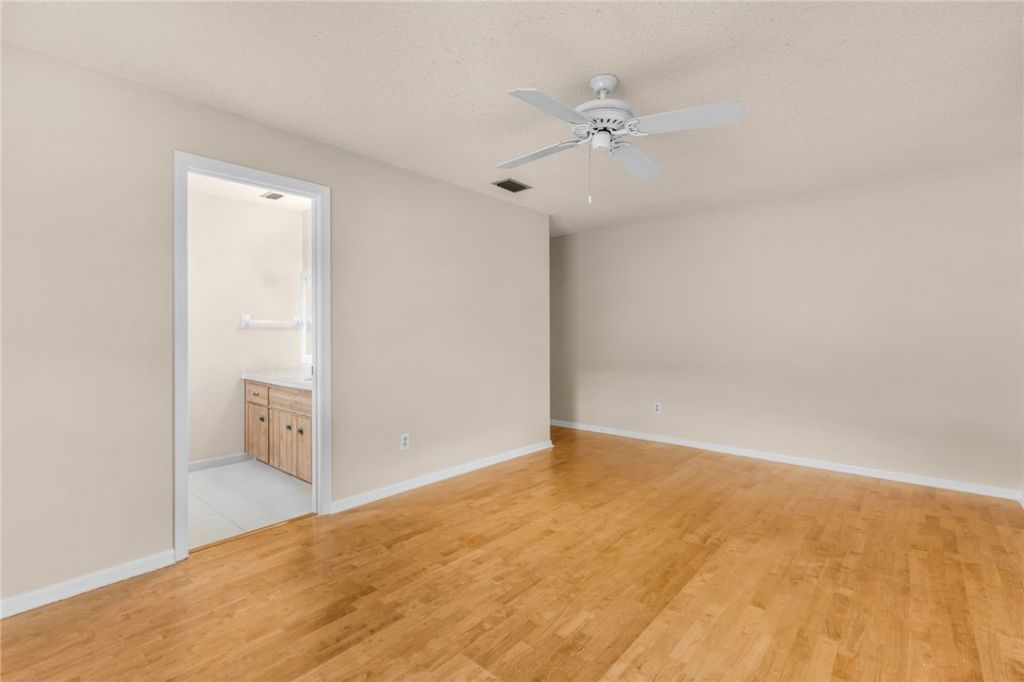 462 Carnival Terrace , Sebastian, FL 32958 Photo