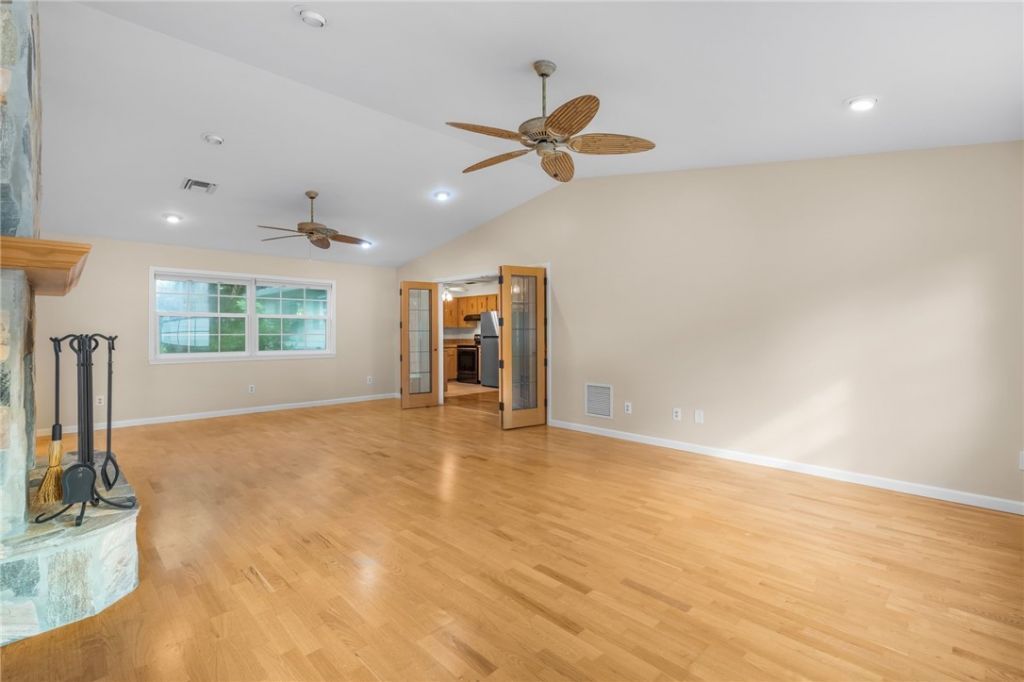 462 Carnival Terrace , Sebastian, FL 32958 Photo