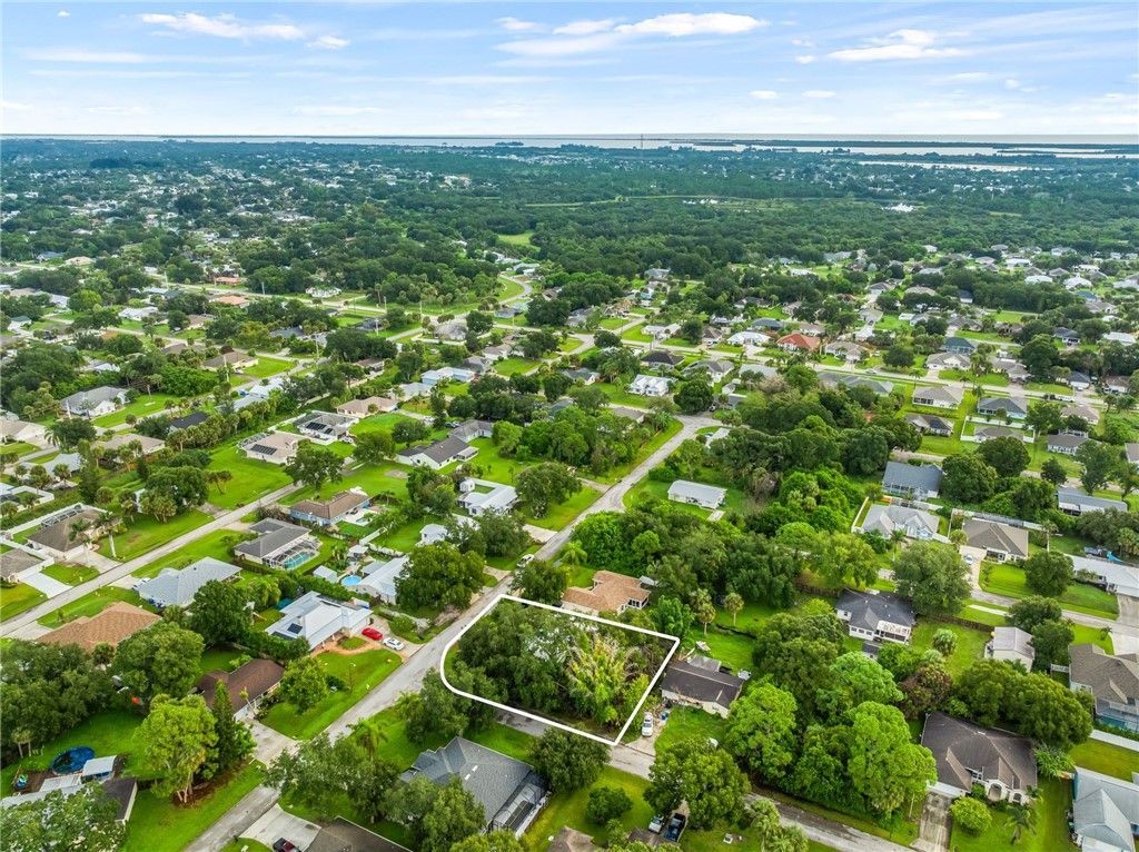 462 Carnival Terrace , Sebastian, FL 32958 Photo