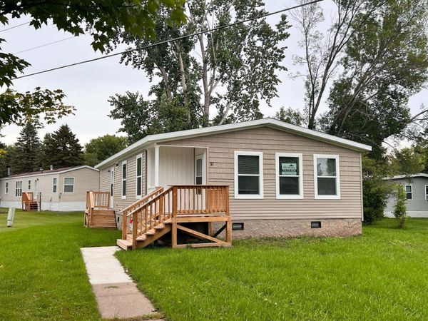 10 Coban Drive, Duluth, MN 55808