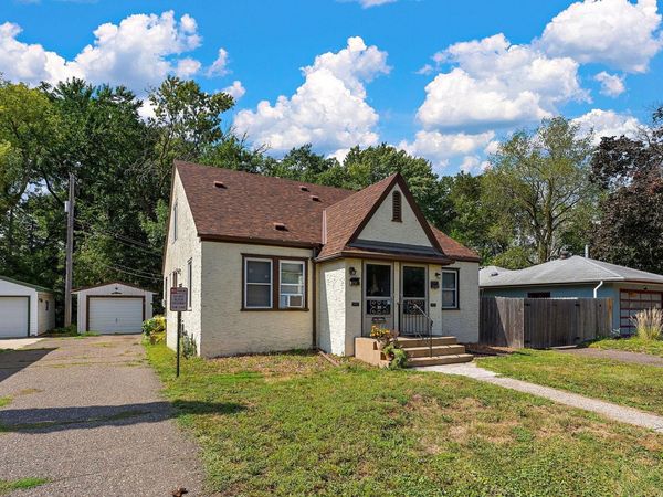 829 Brown Avenue, West Saint Paul, MN 55107
