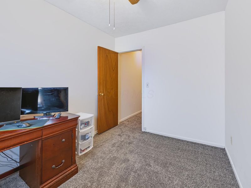 586 Pamlico Street, Unit W2, Columbus, OH 43228 Photo 20