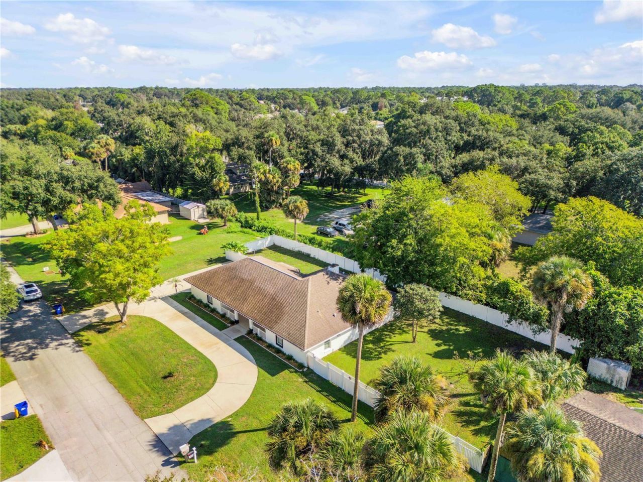 3205 Mango Tree Drive, Edgewater, FL 32141 Photo