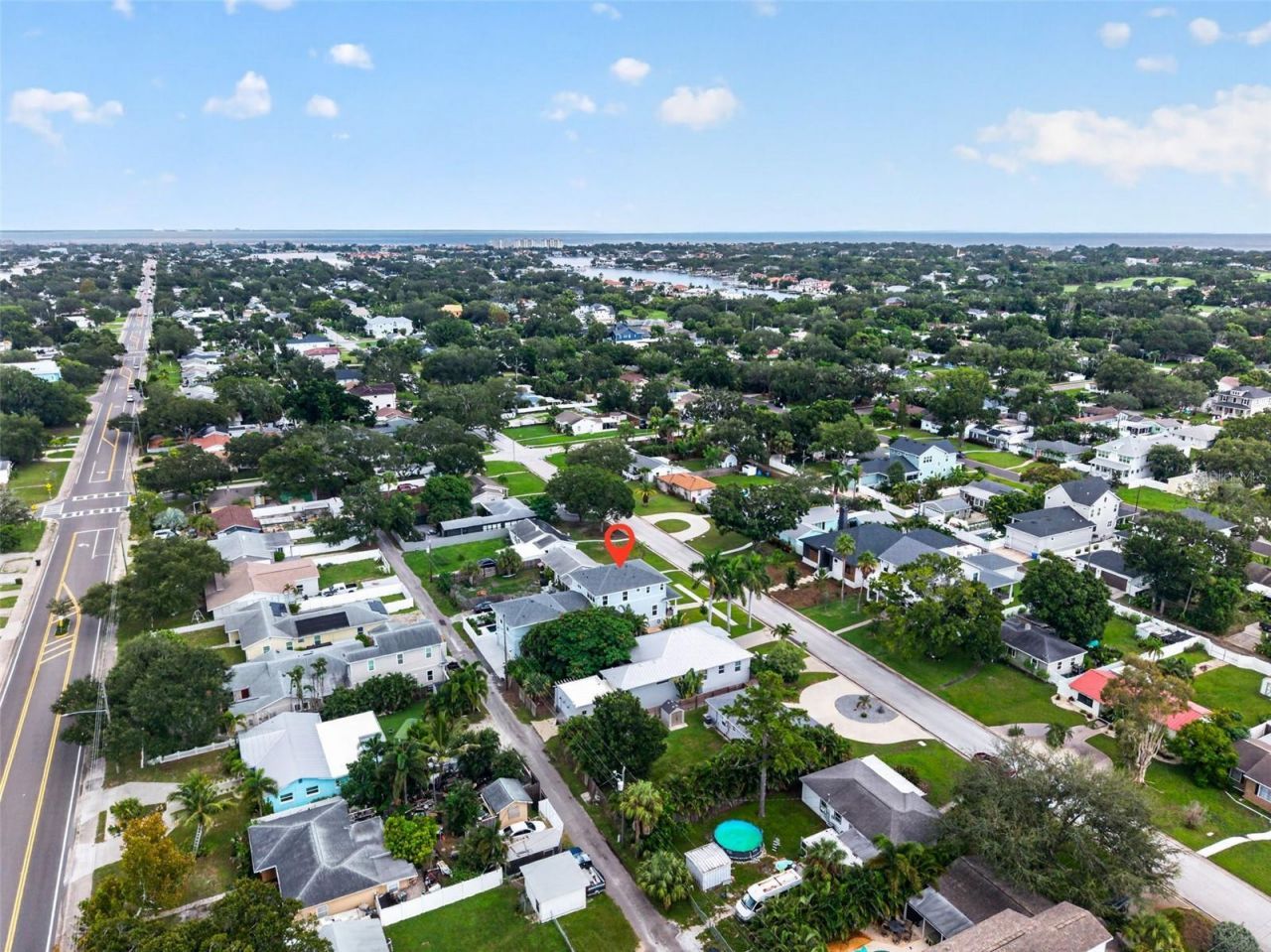 239 39th Avenue Ne, Saint Petersburg, FL 33703 Photo