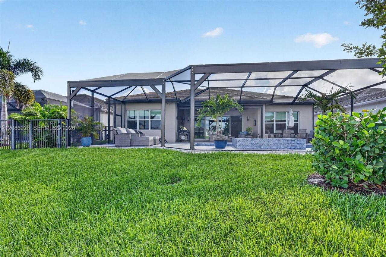 12046 SW Laguna Bay Pkwy, Port Saint Lucie, FL 34987 Photo
