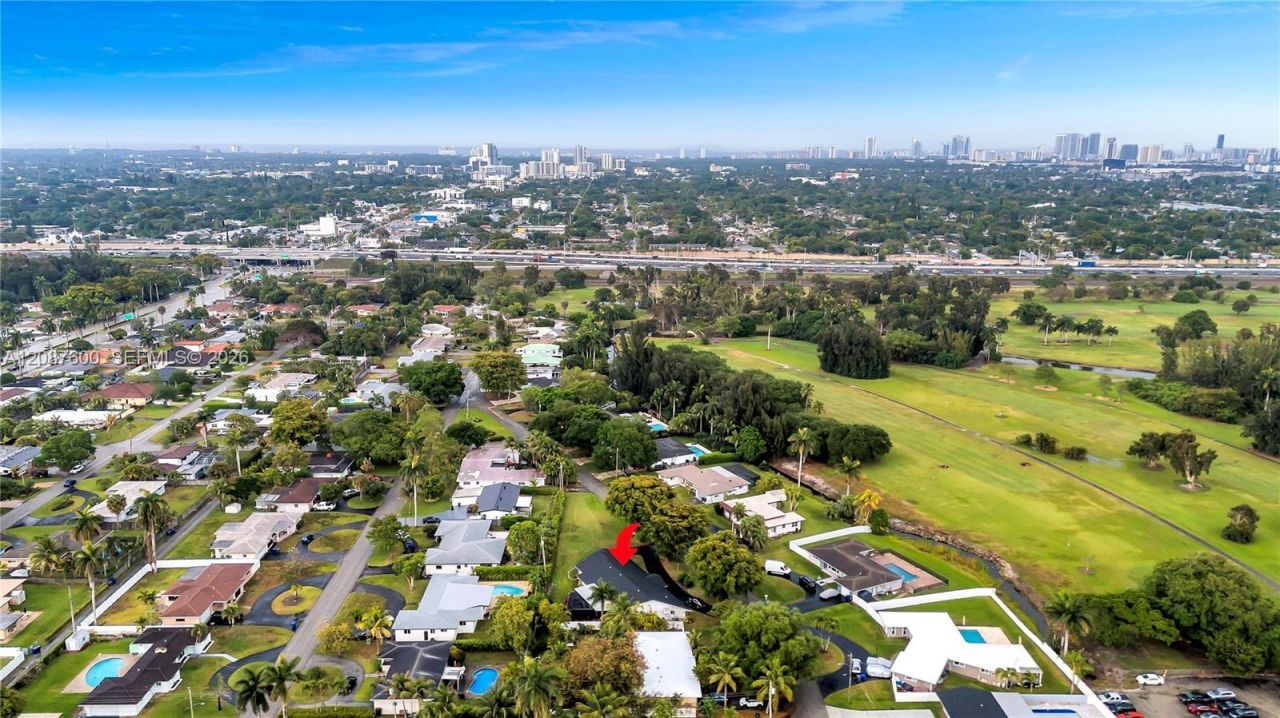 3211 Calle Largo Dr, Hollywood, FL 33021 Photo