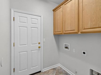 425 Arlingdale Cir, Rio Linda, CA 95673 Photo