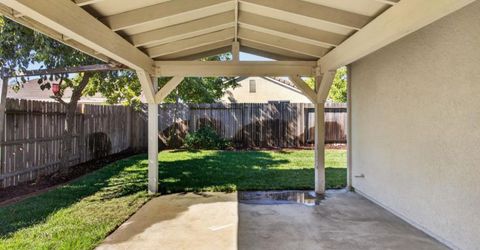 425 Arlingdale Cir, Rio Linda, CA 95673 Photo