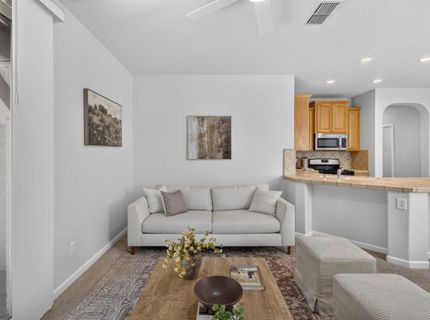 425 Arlingdale Cir, Rio Linda, CA 95673 Photo