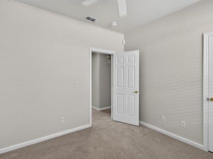 425 Arlingdale Cir, Rio Linda, CA 95673 Photo