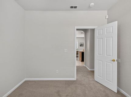 425 Arlingdale Cir, Rio Linda, CA 95673 Photo