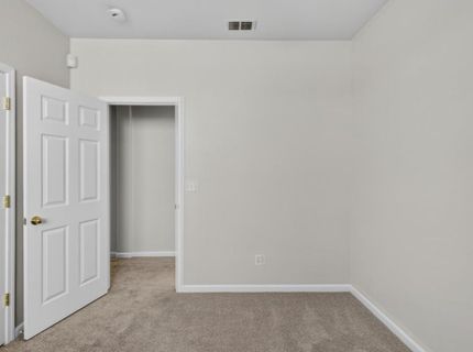 425 Arlingdale Cir, Rio Linda, CA 95673 Photo