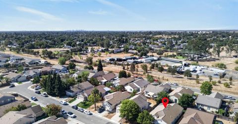 425 Arlingdale Cir, Rio Linda, CA 95673 Photo