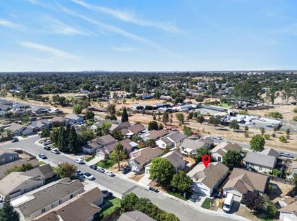 425 Arlingdale Cir, Rio Linda, CA 95673 Photo