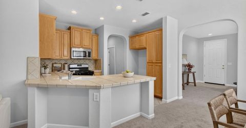 425 Arlingdale Cir, Rio Linda, CA 95673 Photo