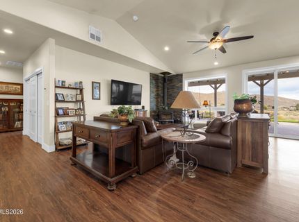 14205 Chariot Road, Reno, NV 89508 Photo