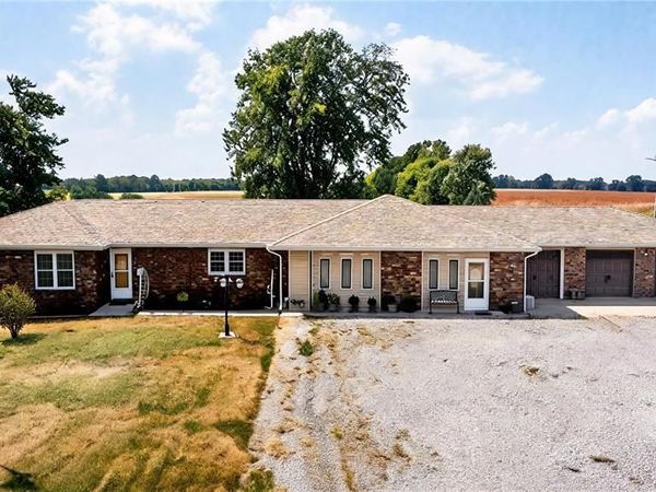 15493 State Highway A, Phillipsburg, MO 65722